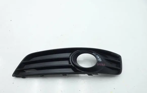 Audi A3 S3 8P Front fog light trim/grill 8P0807681H
