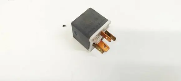 Ford Galaxy Other relay 141951253B