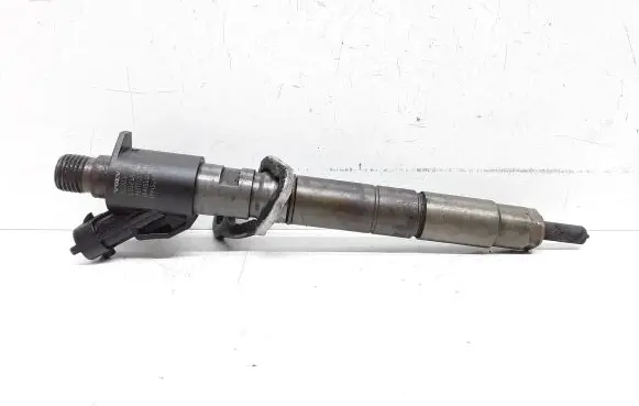 Volvo V60 Fuel injector 31303238 0445116046
