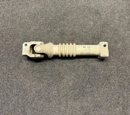 BMW 5 F10 F11 Steering column universal joint 6788156