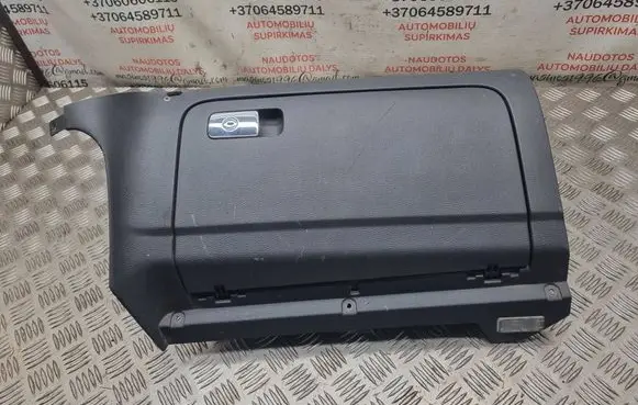 Volkswagen Golf V Glove box 1K1857290
