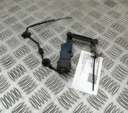 BMW X3M F97 Rear air suspension level height sensor 6870200