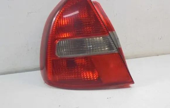 Mitsubishi Carisma Rear/tail lights 151085