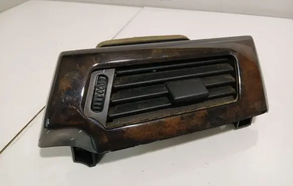 Dashboard side air vent grill/cover trim