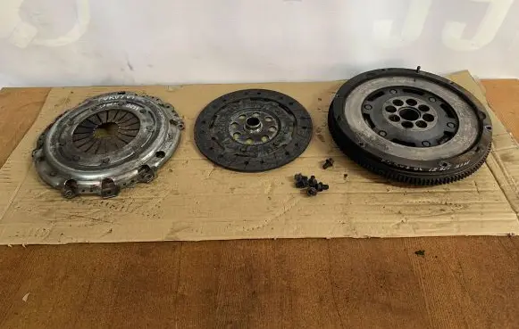 Ford Focus Clutch set kit 160208001157