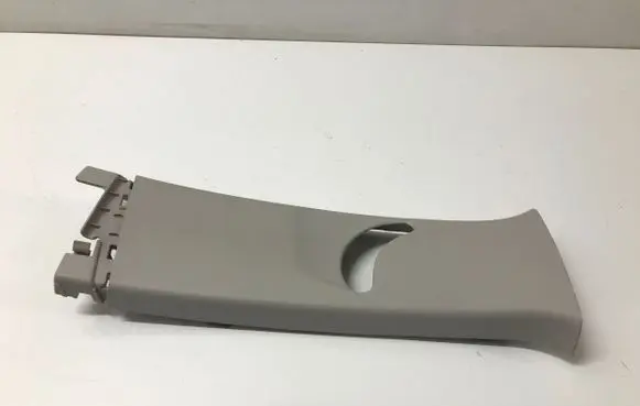 Citroen C1 (B) pillar trim (top) 624110H070B 631101121