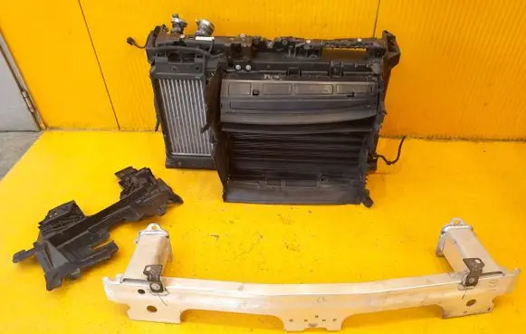 Citroen C4 X Radiator set 9827748680 9832864880 9831342980