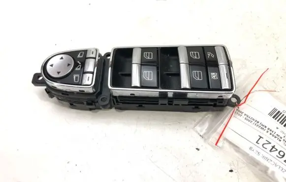 Mercedes-Benz S W221 Electric window control switch A2218215051