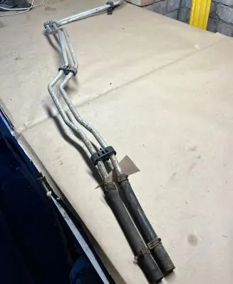 Volkswagen Transporter - Caravelle T5 Engine coolant pipe/hose 7H1819885E 3212003