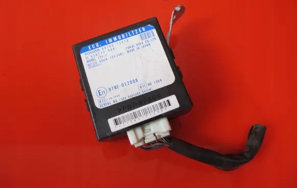 Toyota Corolla Verso E121 Immobilizer control unit/module 8978013010