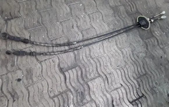 Hyundai Sonata Gear shift cable linkage D007BEK