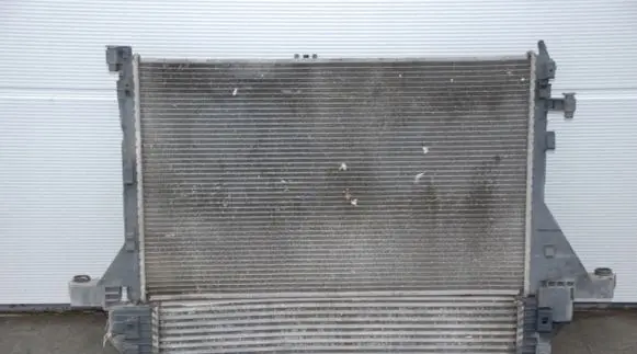 Renault Master III Radiator set NV400