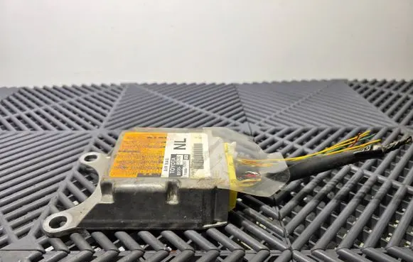 Toyota Auris E180 Airbag control unit/module 8917002C30 C0D1410A14 310006290
