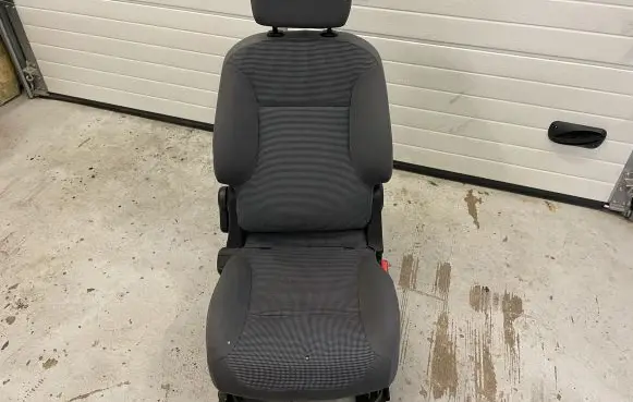 Front passenger seat