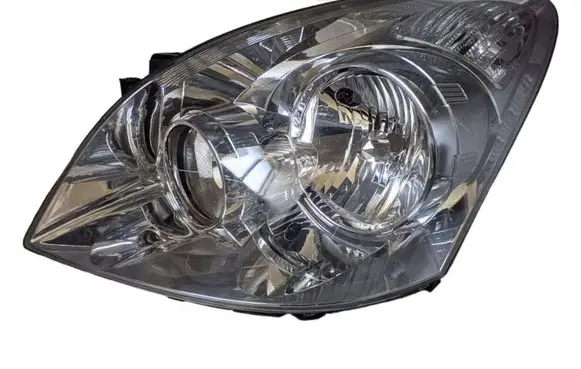 Toyota Corolla Verso AR10 Headlight/headlamp 811700F060 P7105L
