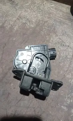 Toyota Auris 150 Tailgate/trunk/boot lock/catch/latch