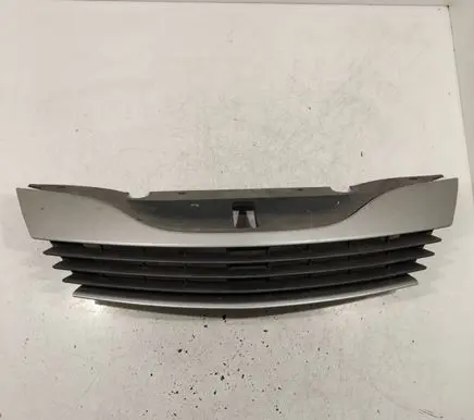 Renault Laguna II Front grill 8200012581