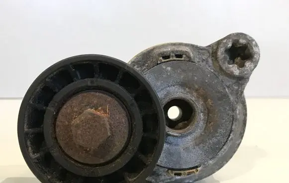 Volvo XC60 Alternator belt tensioner TF155B