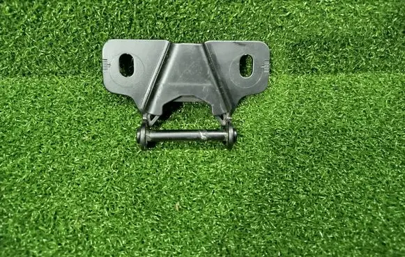 Mercedes-Benz Citan II W420 Rear door lock loop/hook striker 905742027R
