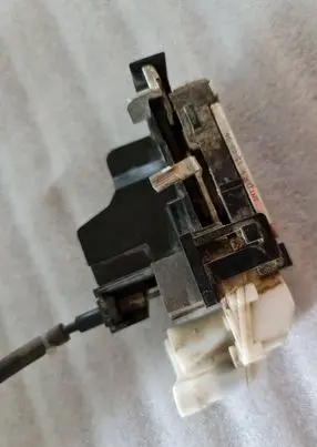 Fiat Doblo Front door lock 