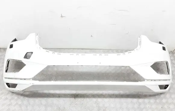 Volvo XC60 Front bumper 31425160