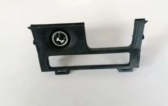 Nissan Almera N16 Cigarette lighter 