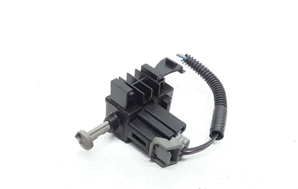 Volvo V40 Clutch pedal sensor 6G9T11A152AA
