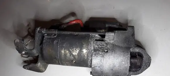 Renault Laguna I Starter motor D9R142 6F6143HBV