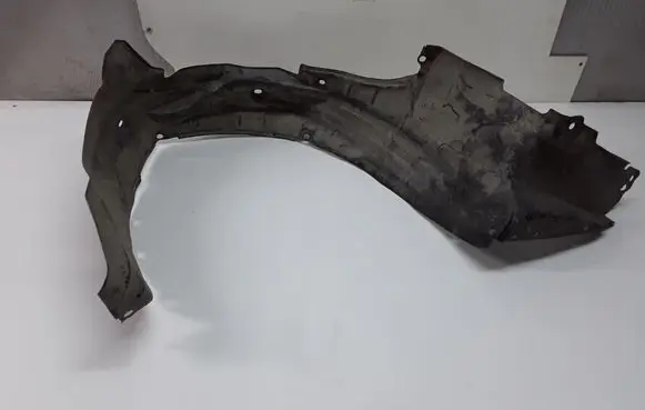 Mazda 626 Front wheel arch liner splash guards