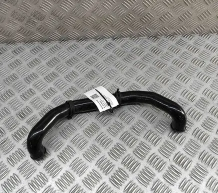 Mercedes-Benz AMG GT R190 C190 Engine coolant pipe/hose A1780900142