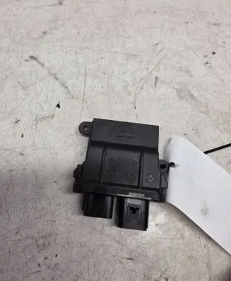 Hyundai Sonata Seat control module 889503Q500