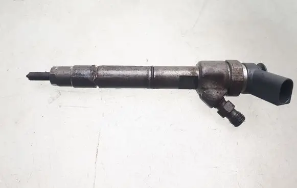 Mercedes-Benz B W245 Fuel injector 0445110167 A6400700787