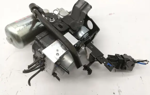 Toyota C-HR I ABS Pump 4707047070 8954110050