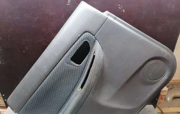 Subaru Impreza II Rear door card panel trim 9422747SJA