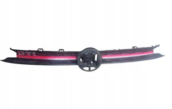 Volkswagen Polo VI Front bumper upper radiator grill