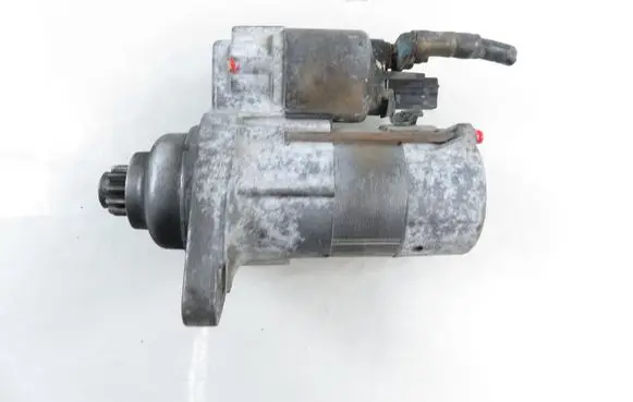 Volkswagen Caddy Starter motor 