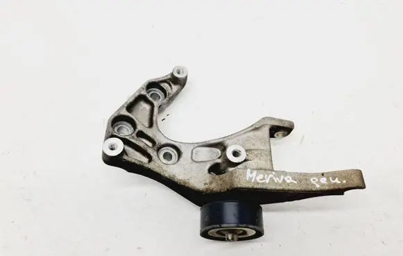 Opel Meriva B Generator/alternator bracket 