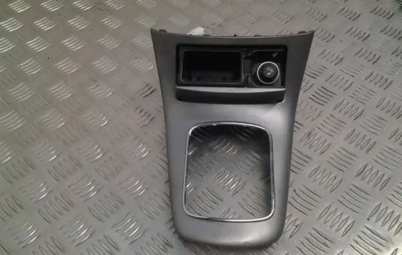 Toyota Avensis T250 Car ashtray 8528