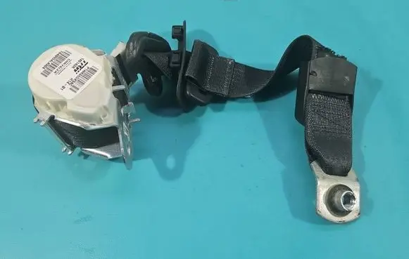 Jeep Cherokee Rear seatbelt 146143R IMPRK1562237