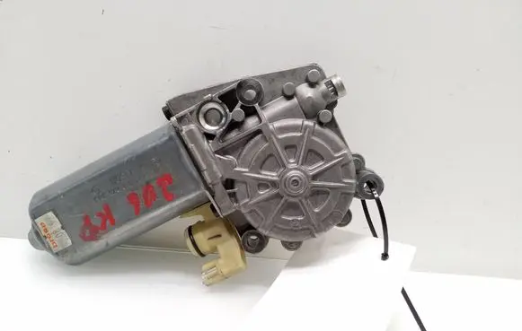 Mercedes-Benz S W140 Front door window regulator motor 0130821504 186691000 186691262