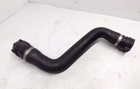 BMW 5 F10 F11 Engine coolant pipe/hose 7809821