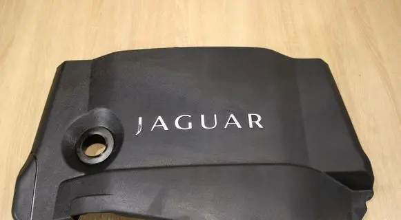 Jaguar XF X250 Engine cover (trim)