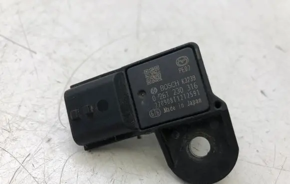 Mazda CX-5 II Air pressure sensor 0261230316