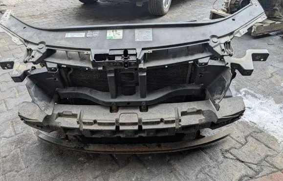 Volkswagen PASSAT B5.5 Radiator support slam panel