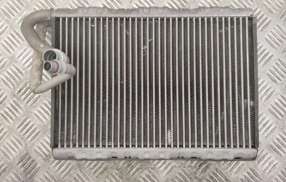 Audi A4 S4 B8 8K Air conditioning (A/C) radiator (interior) X1189004