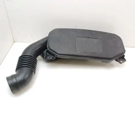 Subaru Outback Air intake duct part 16545AA03