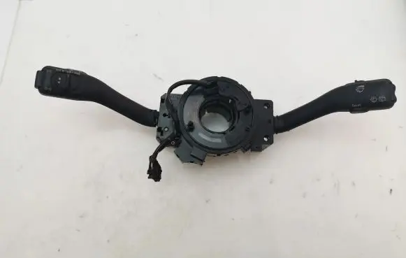 Audi A6 S6 C5 4B Indicator stalk 8L0953513H