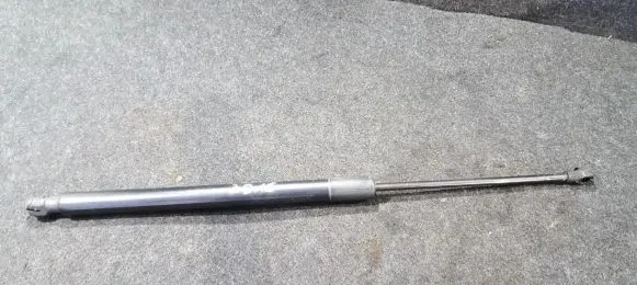 Volkswagen Golf VII Tailgate/trunk strut/damper 5g6827550c nenustatytta