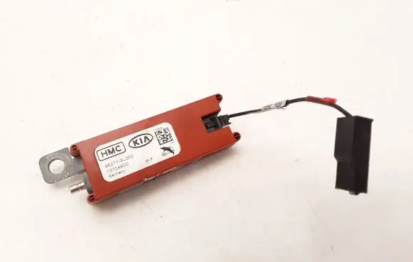 Hyundai Grandeur Aerial antenna amplifier 962713L000 13704900