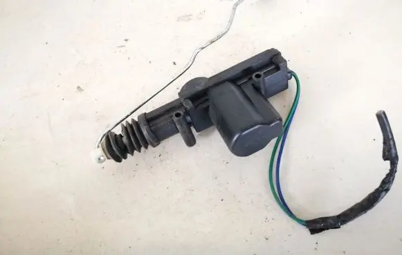 Volkswagen Polo Central locking motor 